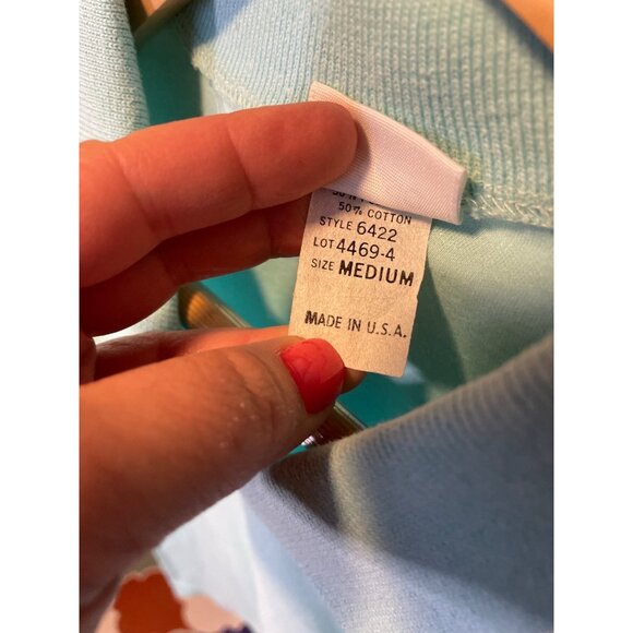 Classic Essentials Light Blue Sleeveless Polo Collared Top SZ Medium - Picture 5 of 6